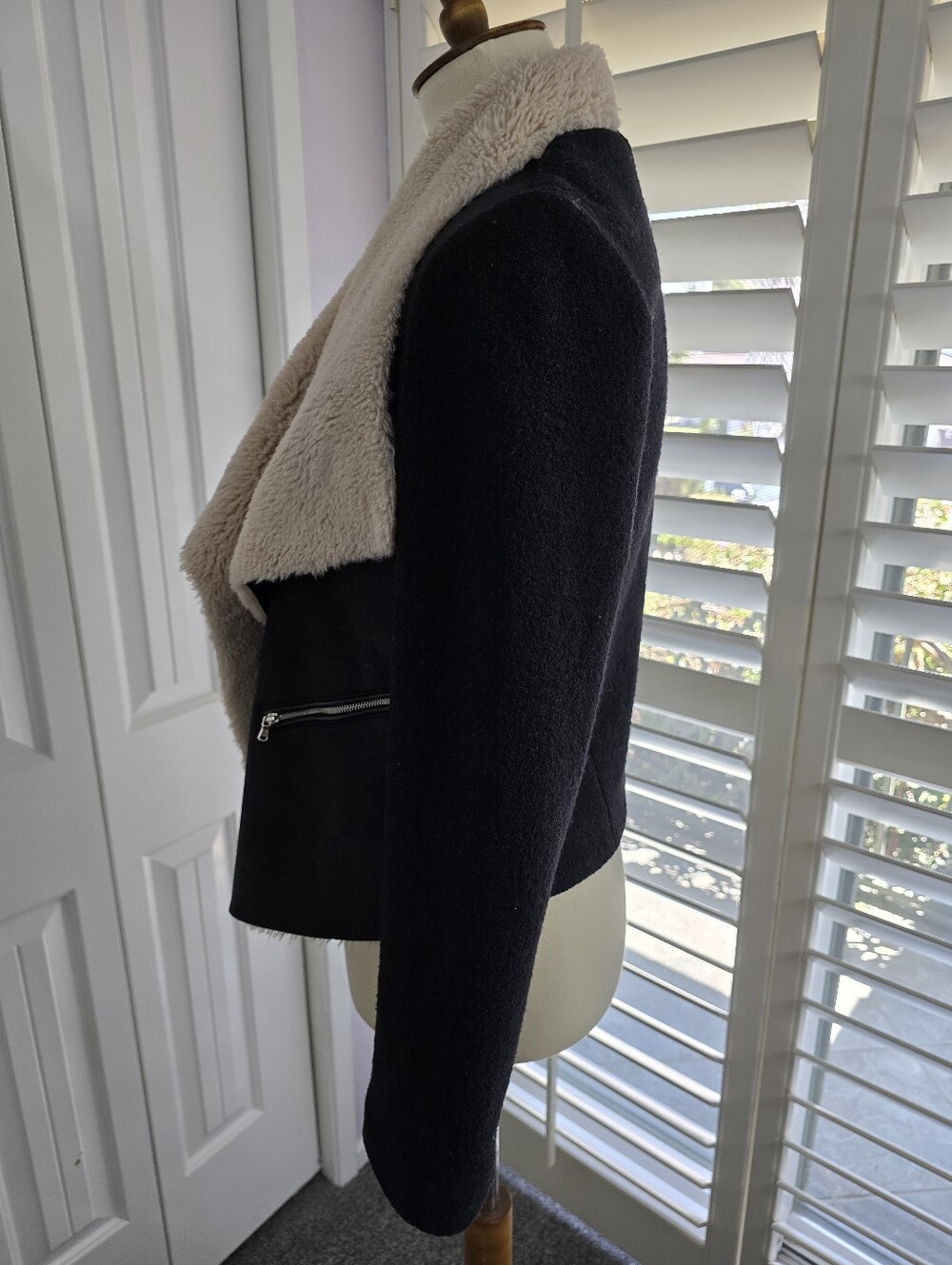 ZARA Black Trafaluc Shearling Style Jacket W/Faux Fur Draped Collar Wool Blend - Picture 5 of 11